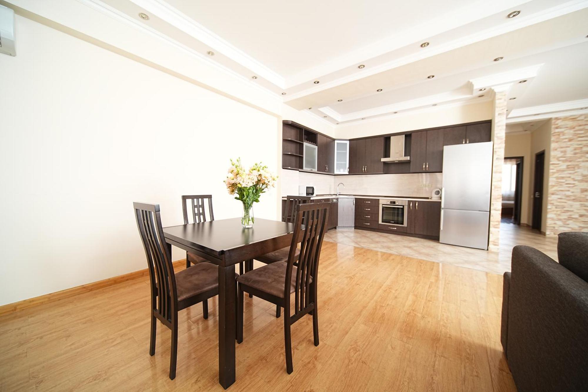 City View 2-Bedroom Luxury Apartment On 13 Buzand Street By Sweet Home Yerevan Luaran gambar